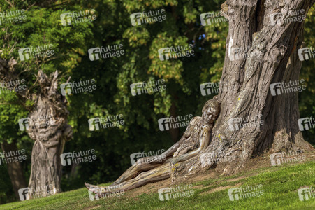 NATURE ART: Akazie / Acacia Bodypainting
