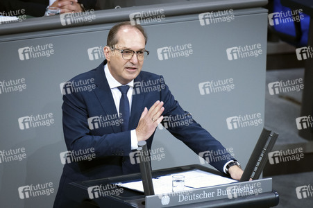 25. Sitzung des Deutschen Bundestages in Berlin