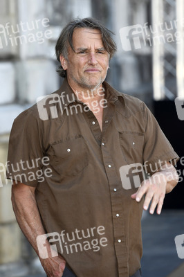 Ankunft von Richard Linklater auf dem San Sebastian International Film Festival 2025