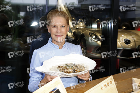 Grand Opening des AMG Brand Center Hamburg