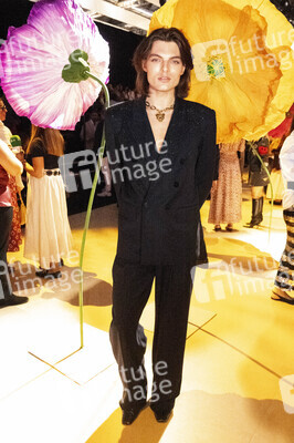 Lola Casademunt by Maite Fashion Show auf der Mercedes-Benz Fashion Week Madrid