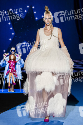 Agatha Ruiz de la Prada Fashion Show auf der Mercedes-Benz Fashion Week Madrid 