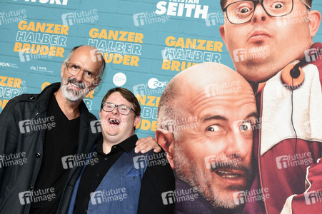 Filmpremiere 'Ganzer halber Bruder' in Hannover
