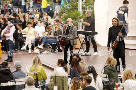 TV-Show 'ZDF-Fernsehgarten' in Mainz