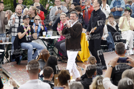 TV-Show 'ZDF-Fernsehgarten' in Mainz