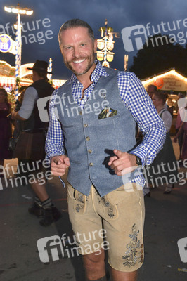 Almauftrieb beim Oktoberfest 2025 in München