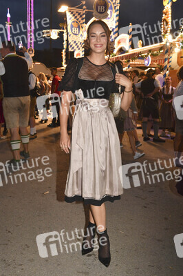 Almauftrieb beim Oktoberfest 2025 in München