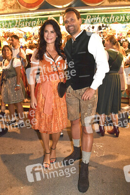 Almauftrieb beim Oktoberfest 2025 in München