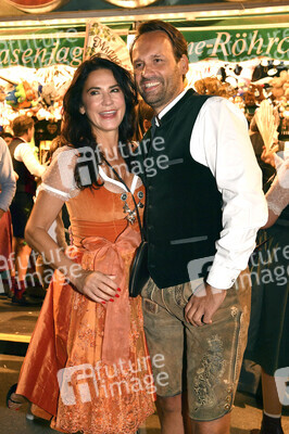 Almauftrieb beim Oktoberfest 2025 in München