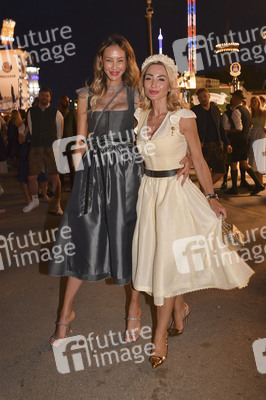 Almauftrieb beim Oktoberfest 2025 in München