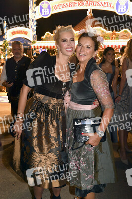 Almauftrieb beim Oktoberfest 2025 in München