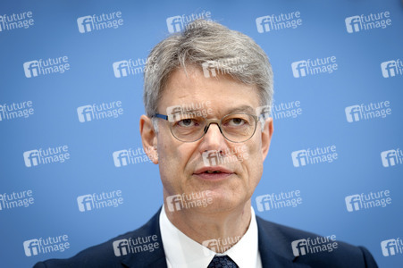 Bundespressekonferenz 'Eckpunkte zur Reform der Deutschen Bahn' in Berlin