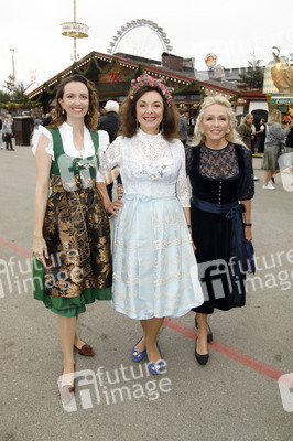 Regines Damenwiesn beim Oktoberfest 2025 in München