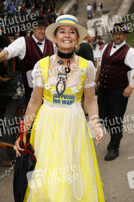Regines Damenwiesn beim Oktoberfest 2025 in München