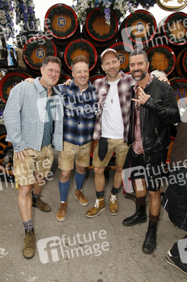 Regines Damenwiesn beim Oktoberfest 2025 in München