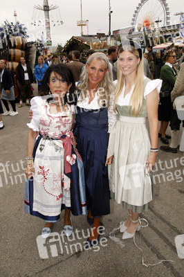 Regines Damenwiesn beim Oktoberfest 2025 in München