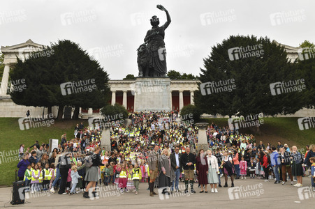 Regines Damenwiesn beim Oktoberfest 2025 in München