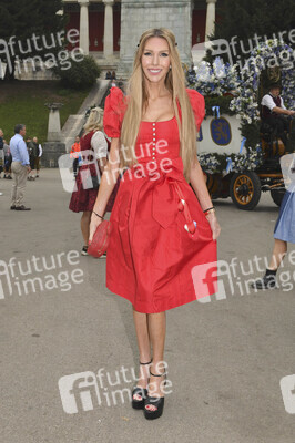 Regines Damenwiesn beim Oktoberfest 2025 in München