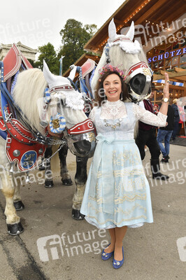 Regines Damenwiesn beim Oktoberfest 2025 in München