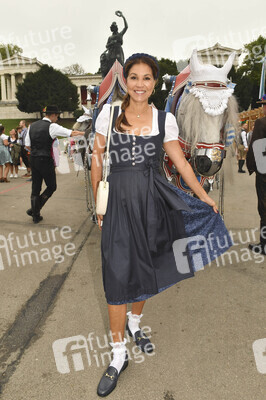 Regines Damenwiesn beim Oktoberfest 2025 in München
