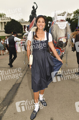 Regines Damenwiesn beim Oktoberfest 2025 in München