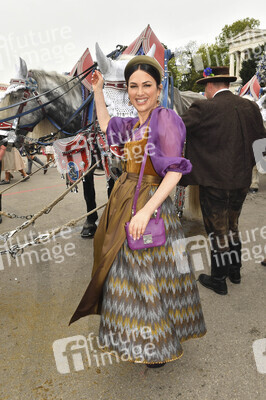 Regines Damenwiesn beim Oktoberfest 2025 in München