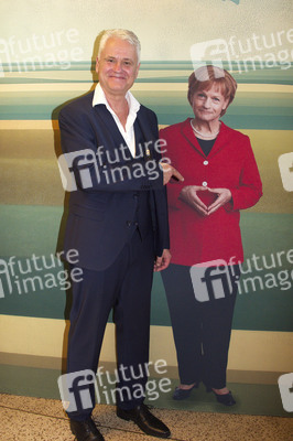 Theaterpremiere 'Miss Merkel - Mord in der Uckermark' in Berlin