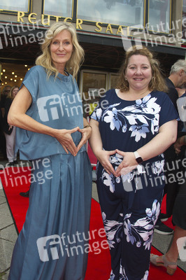 Theaterpremiere 'Miss Merkel - Mord in der Uckermark' in Berlin