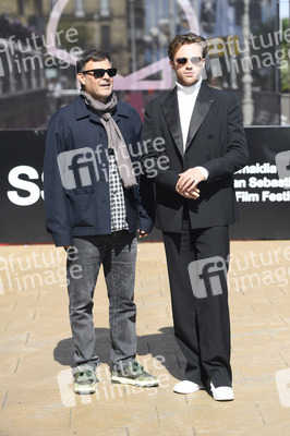 Ankunft vom François Ozon und Cast auf dem San Sebastian International Film Festival 2025