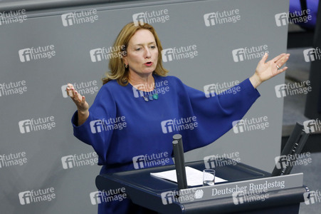 26. Sitzung des Deutschen Bundestages in Berlin