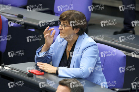 26. Sitzung des Deutschen Bundestages in Berlin