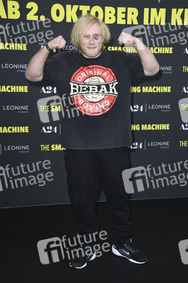 Filmpremiere 'The Smashing Machine' in Berlin