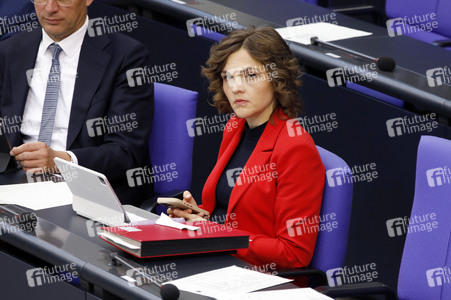 27. Sitzung des Deutschen Bundestages in Berlin