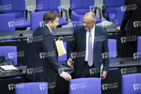 27. Sitzung des Deutschen Bundestages in Berlin