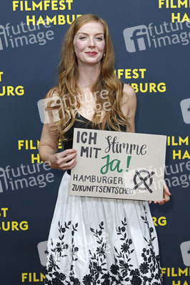 Festivaleröffnung und Filmpremiere 'Lovely Day', Filmfest Hamburg 2025