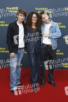 Festivaleröffnung und Filmpremiere 'Lovely Day', Filmfest Hamburg 2025