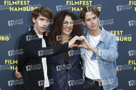 Festivaleröffnung und Filmpremiere 'Lovely Day', Filmfest Hamburg 2025