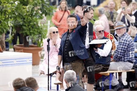 TV-Show 'ZDF-Fernsehgarten' in Mainz