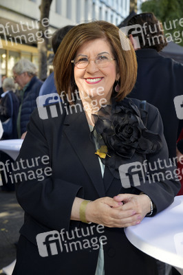 Offizielle Einweihung des Harald-Juhnke-Platzes in Berlin