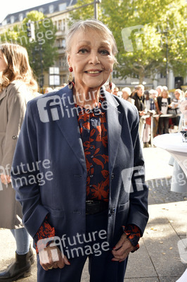 Offizielle Einweihung des Harald-Juhnke-Platzes in Berlin