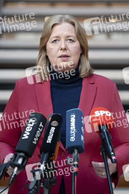 Pressestatement von Bärbel Bas in Berlin