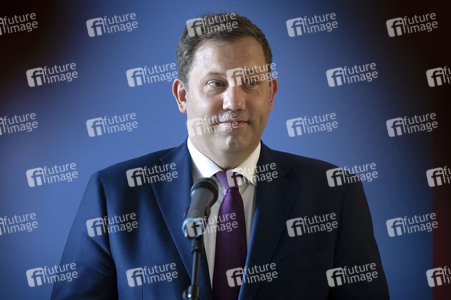 Pressestatement von Lars Klingbeil in Berlin