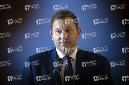 Pressestatement von Lars Klingbeil in Berlin