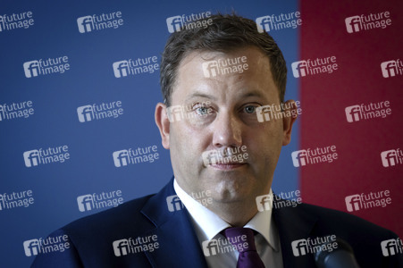 Pressestatement von Lars Klingbeil in Berlin