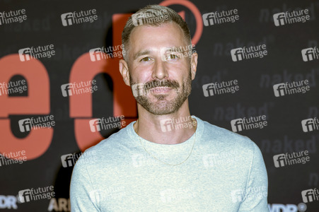 Serienpremiere 'Naked' in Köln