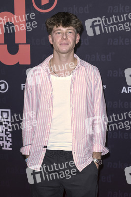 Serienpremiere 'Naked' in Köln