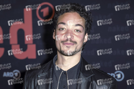 Serienpremiere 'Naked' in Köln
