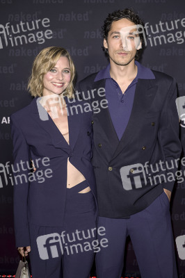 Serienpremiere 'Naked' in Köln