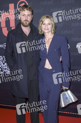 Serienpremiere 'Naked' in Köln