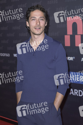 Serienpremiere 'Naked' in Köln